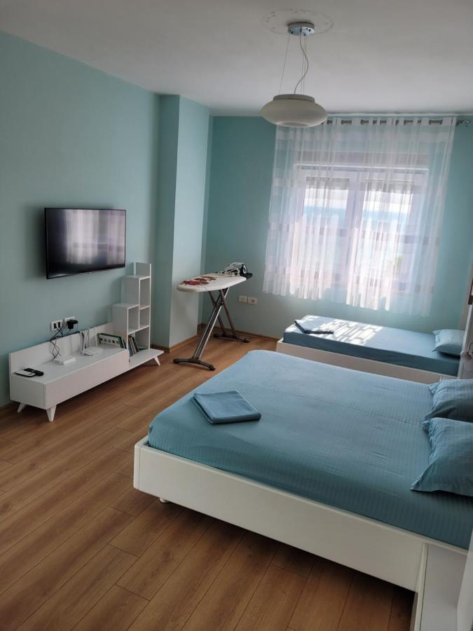 Sea View New Apartment Durres Exterior photo